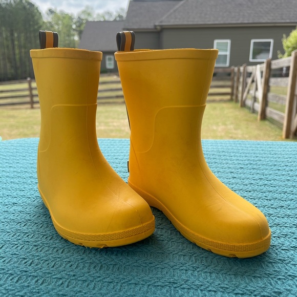 totes Shoes Totes Charley Rain Boots In Yellow Size 112 Little Kid Guc Poshmark